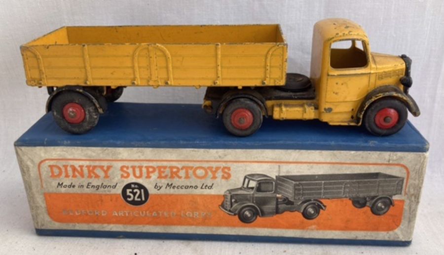 Dinky: A collection of three boxed Dinky Toys vehicles to comprise: Guy Van Lyons Swiss Rolls, - Image 2 of 5