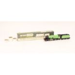 Wrenn: A boxed Wrenn, OO Gauge, 'Brecon Castle' BR Exp. Green 5023, locomotive and tender, Reference