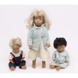 Sasha: A collection of three 1970s Sasha Trendon dolls, original condition, comprising: blonde