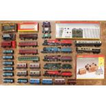 OO Gauge: A collection of five unboxed OO Gauge locomotives to comprise: Lima and Hornby examples;