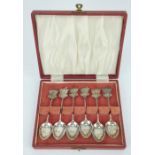 Set of 6 Worshipful Company of Founders silver teaspoons in fitted case. Fully hallmarked Sheffield