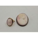 An 18ct. gold and pale pink porcelain cameo ring, size UK L 1/2 (gross weight 4.5g), together with a