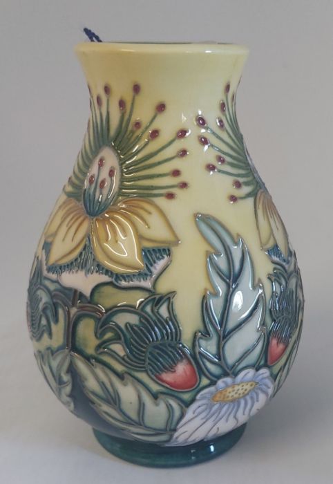 A Boxed limited edition of 50 , this vase is 12/50 piece, titled  " Indian summer "  it is decorated - Image 2 of 6