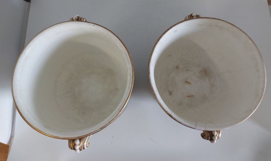 A pair of Mid Victorian hand painted Continental Cache pots, C1870. Signed by the artist as shown, - Image 7 of 11