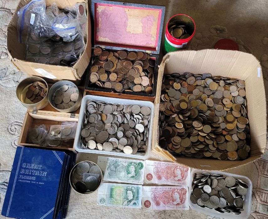 Large collection of mixed coins , and 4 bank notes , to include a large amounts of copper coins