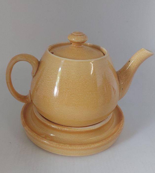 A W Moorcroft salmon pink small coffee pot C1920's, signed in green and a  5 piece of Sunray - Image 2 of 16