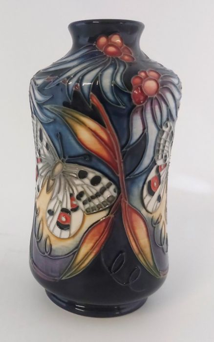 An Apollo vase in the " Butterflies " pattern it is decorated with 3 butterflies along with - Image 2 of 5
