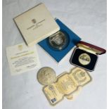 A sterling silver silver proof 1974 Panama 20 Balboas coin, with Franklin Mint certificate. Along