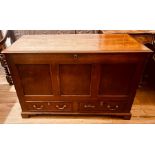 A George III revival crossbanded oak three panel mule chest. 80cm H x 122cm W x 53cm D