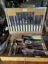 Walker and Hall Sheffield, canteen of Silver plated cutlery in very good condition. please see all