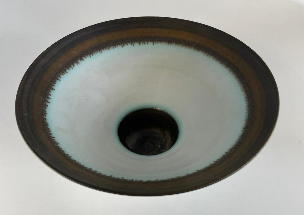 A porcelain footed bowl after Lucie Rie with bronzed decoration to rim.   Impressed mark A. ( - Image 6 of 6