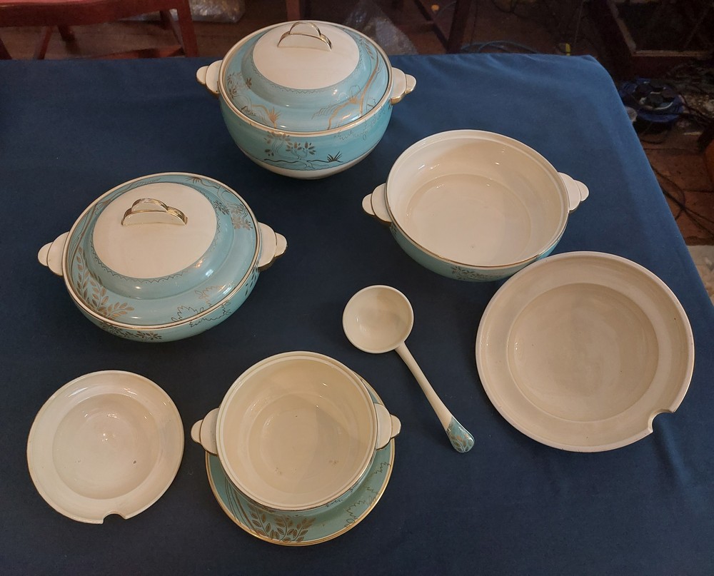 A large blue banded with gilt leaves Reverie dinner service by Clarice Cliff C1937, impressed date - Image 9 of 14