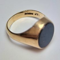 9ct Yellow Gold Onyx Signet Ring