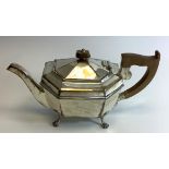 Viners Sterling Silver teapot (1964-65) .