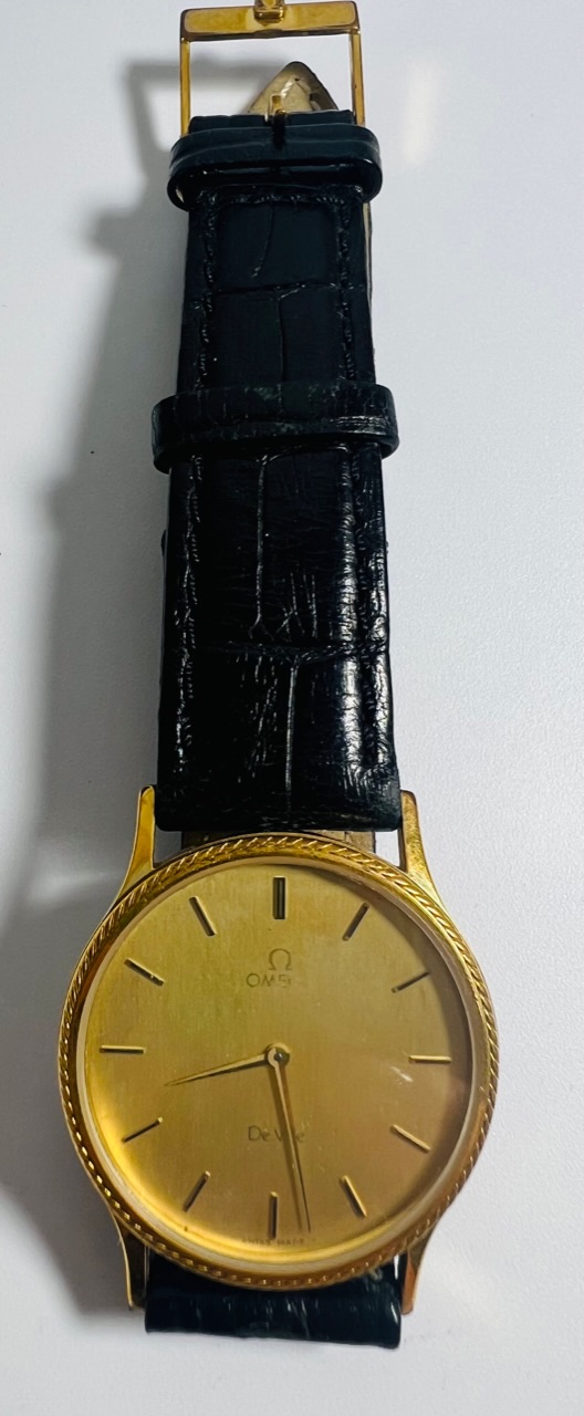 A 1980s vintage Omega de Ville gentleman's wrist watch. With a gilded dial, gold baton markers and - Image 2 of 5