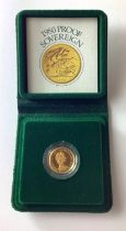 A cased 1980 Full Sovereign in an attractive leather/leatherette case