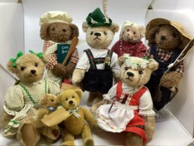 Artist Vintage teddy bears 14” being the tallest, all very good artist bears with many with labels ,