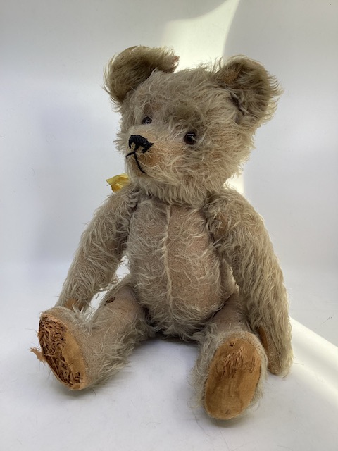 Antique early 20th WW1 era Teddy bear ;Likely J K Farnell, with a hump back construction- Originally - Bild 2 aus 14