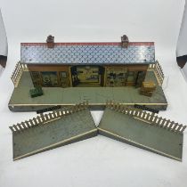 Hornby O Gauge antique railway interest: from a significant, private collection collected from