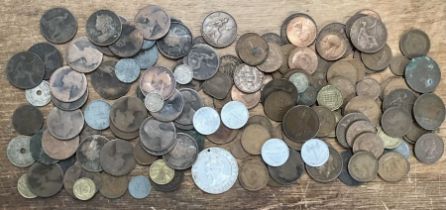 Small collection of British coins.