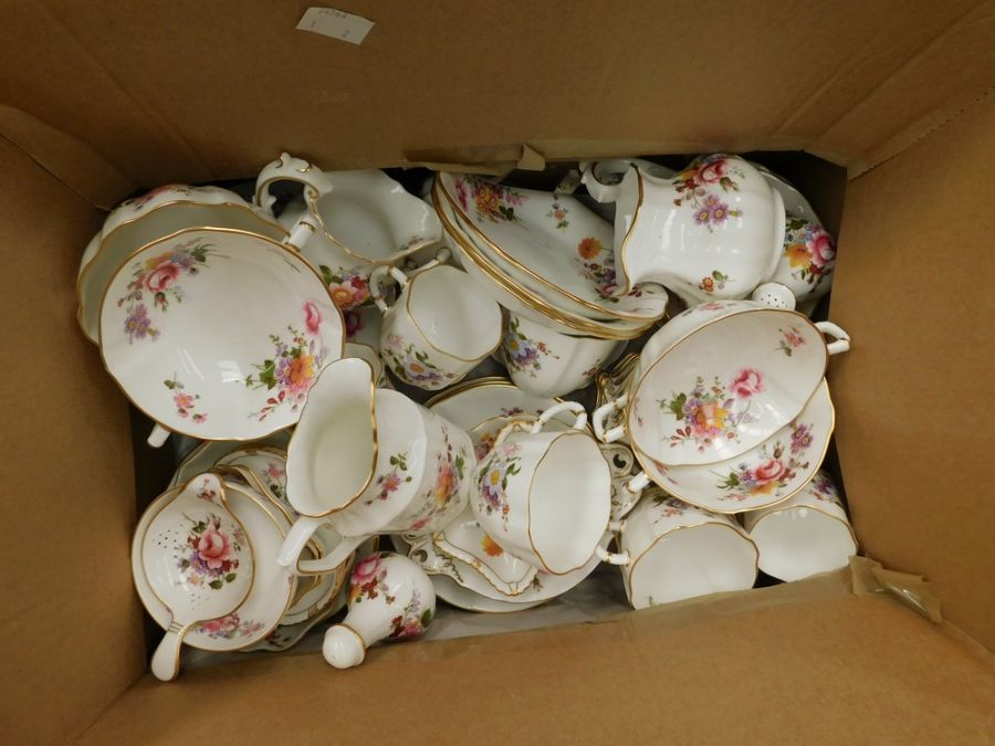 A large collection of Royal Crown Derby 'Posies' pattern ceramics to include; tea cups and - Image 3 of 3