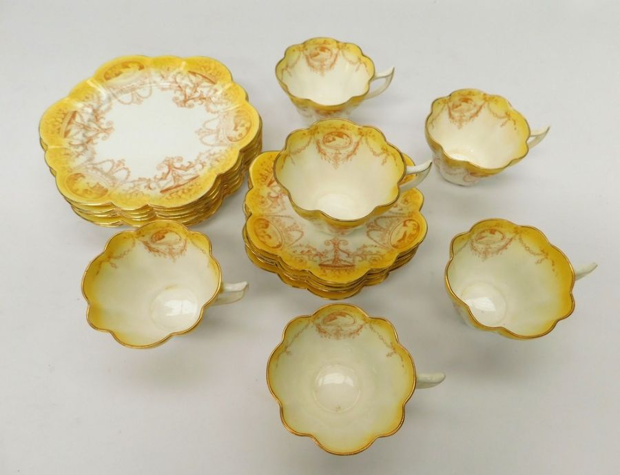 Foley China - A set of six cups, six saucers and six side plates in flower style design with