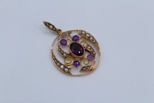 A 9ct Edwardian amethyst and pearl pendant stamped 9ct W Bros, 2.6gm