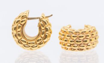 A pair of 18ct gold wide huggee earrings, comprising brick type embossed decoration, width approx