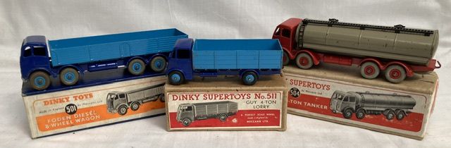 Dinky: A collection of three original boxed Dinky Supertoys/Toys Lorries to comprise: Foden 14 Ton