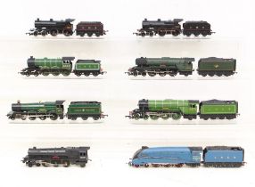 Hornby: A collection of eight unboxed Hornby, OO Gauge locomotives to comprise: GWR Albert Hall