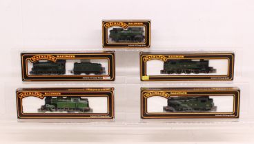 Mainline: A collection of five boxed Mainline, OO Gauge locomotives to comprise: Cat No. 37084, 37-