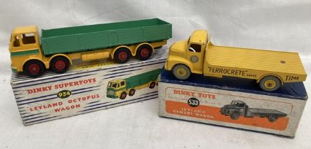 Dinky: A pair of boxed Dinky Toys to comprise: Leyland Octopus Wagon 934, all original in