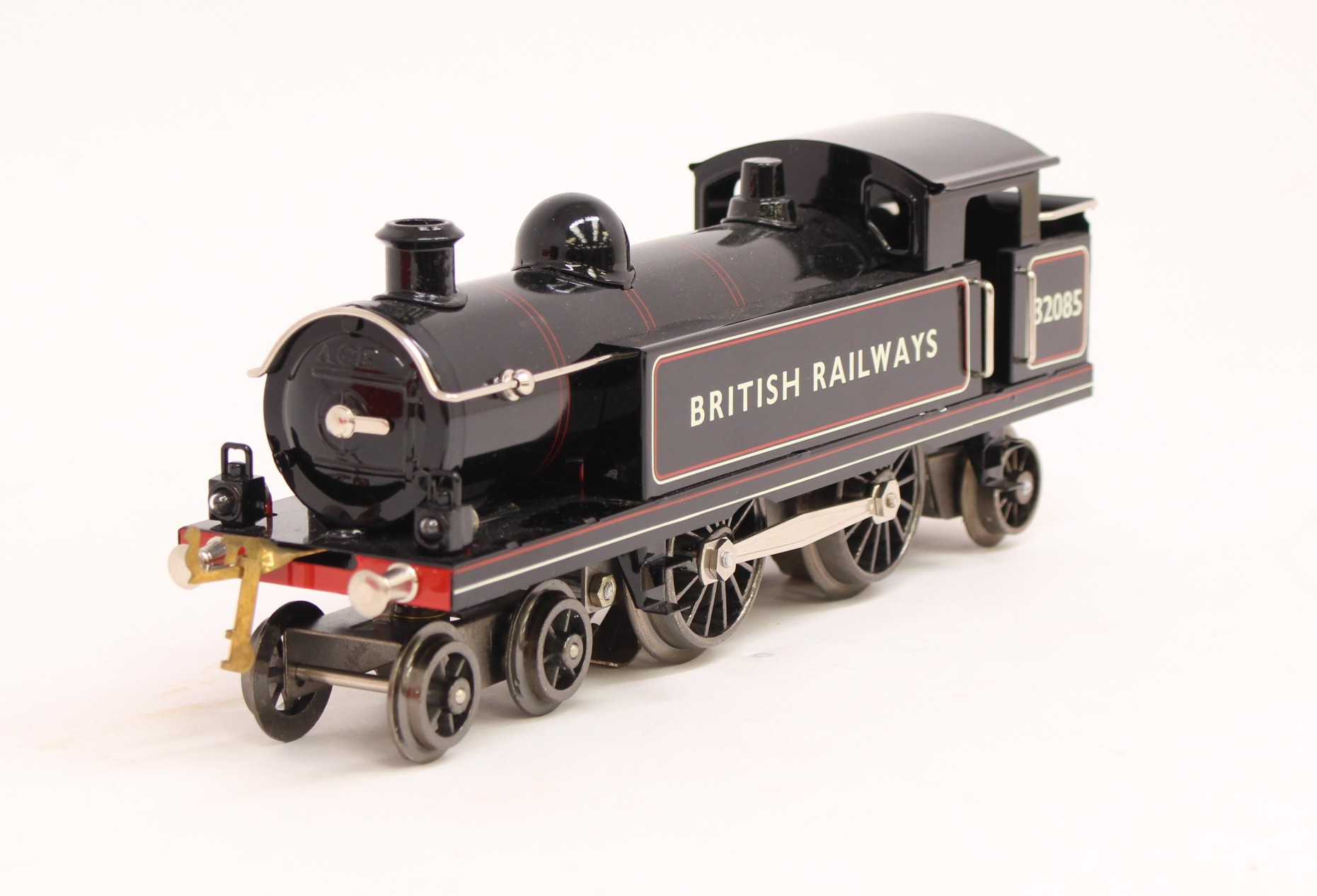 ACE Trains: A boxed ACE Trains, O Gauge, Electric 4-4-2 Tank Locomotive British Railways 32085, - Bild 2 aus 3