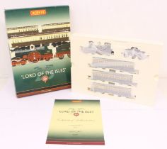 Hornby: A boxed Hornby, OO Gauge, Lord of the Isles Train Pack, containing: locomotive and tender,