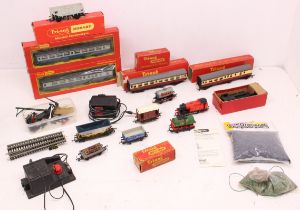 Hornby: A collection of assorted Triang Hornby boxed and unboxed items to include: one boxed and one