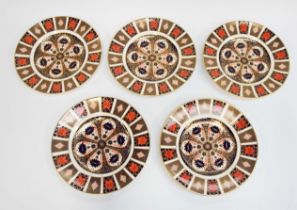 Royal Crown Derby, Five dinner plates in 1128 Imari ( all first quality)