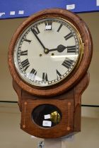 Late 19th century oak cased 8 day wall clock with chime, round face, with Roman numerals