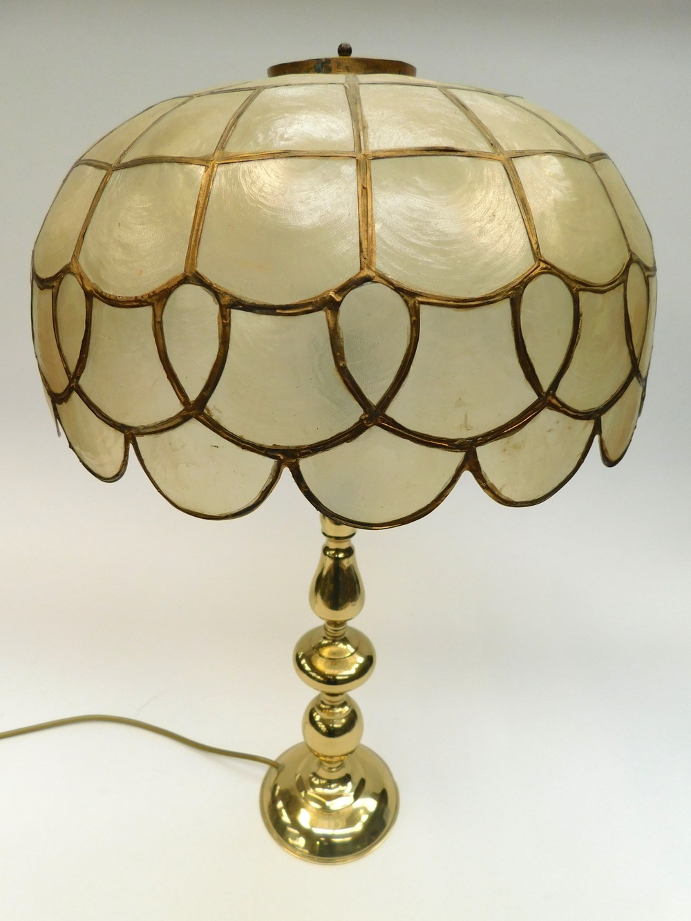 Late 20th Century brass table lamp with Tiffany style shade