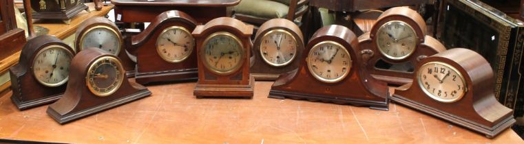 A collection of mid 20th century 8-day mantel clocks (9)