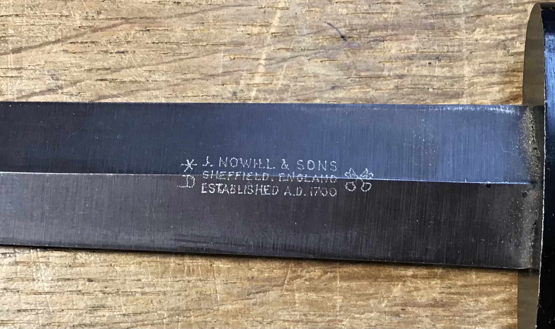 J. Nowill & Sons of Sheffield Commando knife, makers mark to blade and grip. No Military issue - Bild 3 aus 4