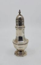 A silver octagonal baluster form caster, by Mappin & Webb Ltd, Sheffield 1999, height 17cm. (134.6g)
