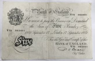 Bank of England 1951 Five Pound Note, London Prefix V73 063401, dated 17th September 1951. Two small