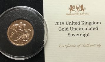 Royal Mint 2019 Sovereign with Certificate of Authenticity (*)