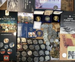 Large Collection of British Coins & Commemorative Coins, includes large amount of Commemorative