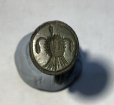 Post medieval copper alloy seal matrix with a trefoil openwork handle with four circular