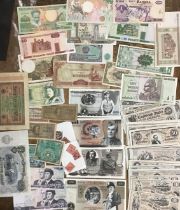 Collection of World Banknotes.includes Commemorative.