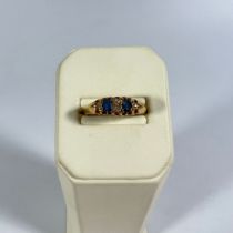 18ct Sapphire & Diamond ring - Birmingham 4g - size P 1/2.