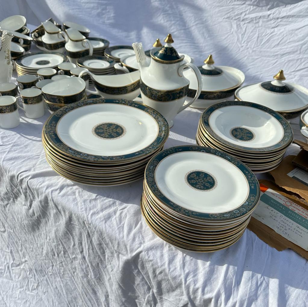 A large collection of Royal Doulton Carlyle dinner service This service was used as a prop in the - Image 9 of 19