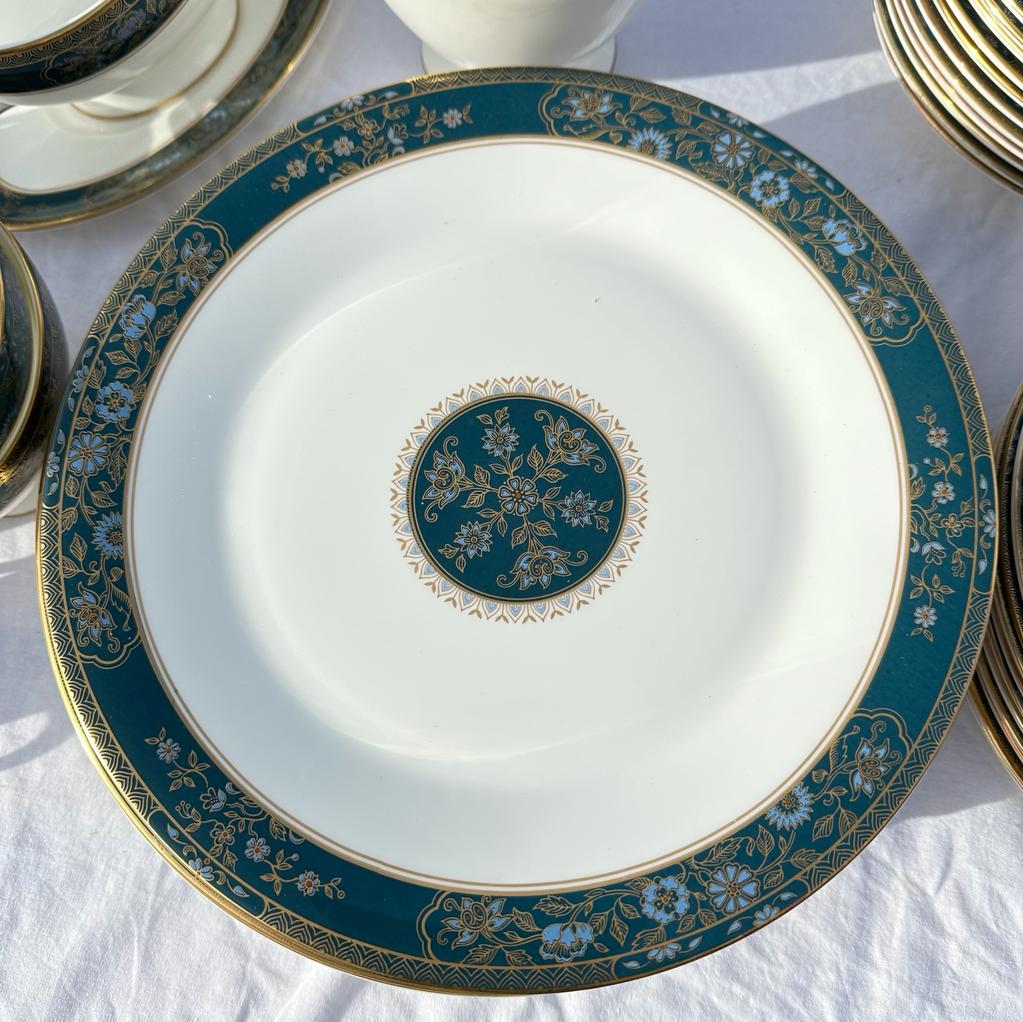 A large collection of Royal Doulton Carlyle dinner service This service was used as a prop in the - Image 4 of 19