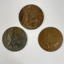 3 Death pennies and a brass tankard engraved with campaign maps